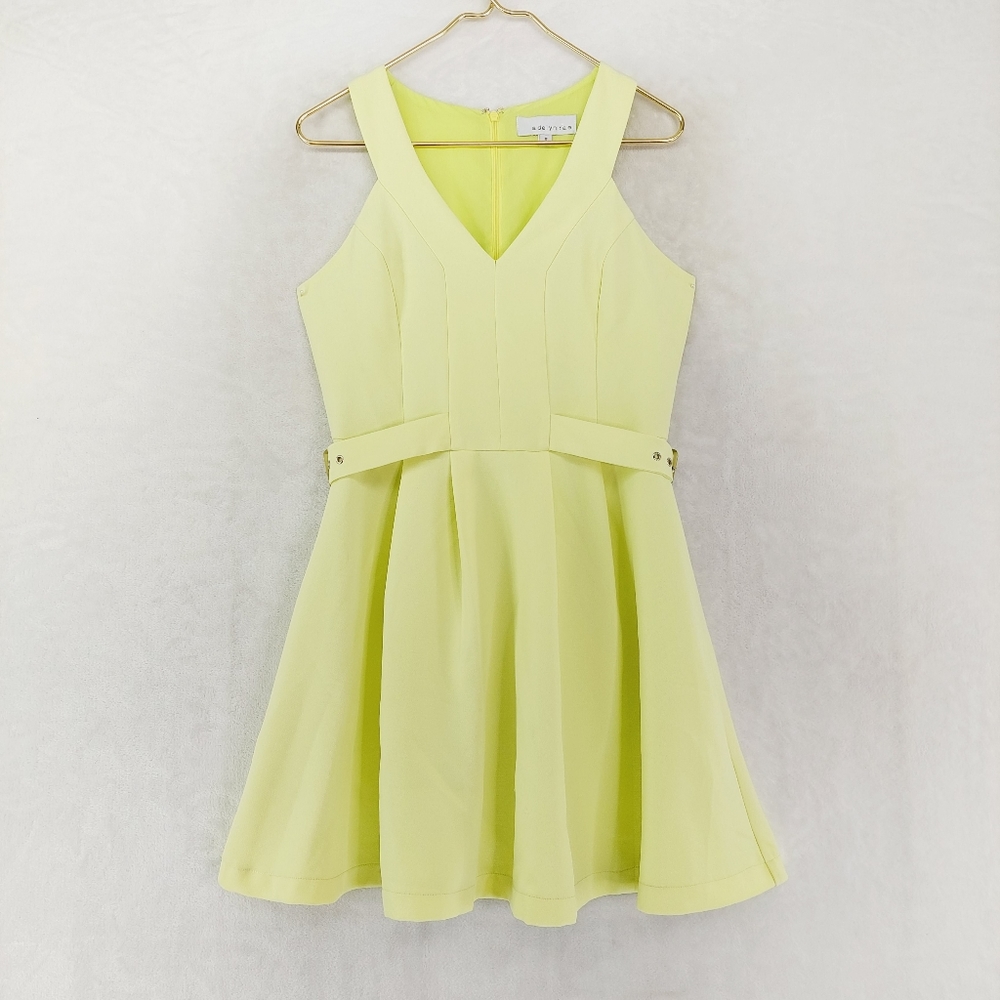 Adelyn Rae V-Neck Sleeveless Yellow Belted In Mini Dress P2047